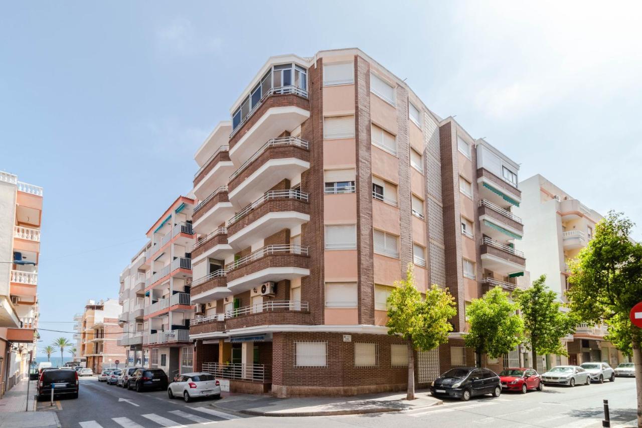 Corazon Del Mar Apartment Torrevieja Exterior photo